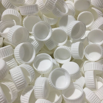 Plastic capsules White Screw Caps