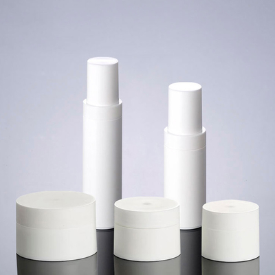 luxury Spot wholesale white plastic bottle 30ML 50ML Cosmetic Jar 10G 15G 30G luxury cosmetic packaging