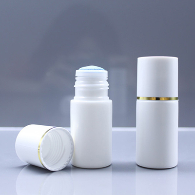 20ml 30ml 50ml Round Plastic Sponge Applicator Bottle With Screw Cap Liniment Bottle, gold cover